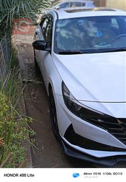 هیۆندای ئەلەنترا